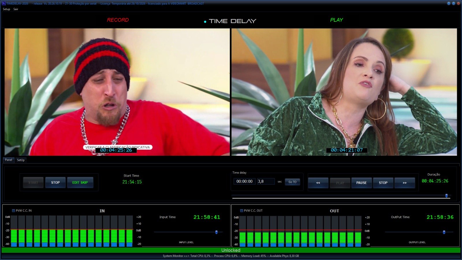Tela do TIME-DELAY 20.26.10.19 em operação: monitores de RECORD e PLAY, controles de gravação e reprodução, campo de time delay e medidores de áudio de entrada e saída