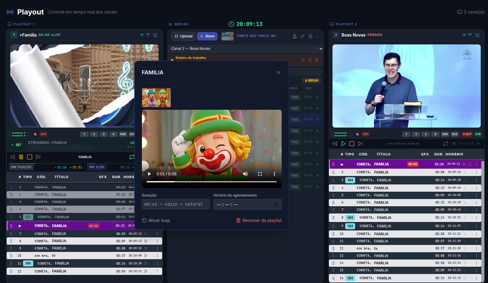 Tela de Playout do TVPLAY-WEB com dois canais, relógio ao vivo, horário previsto em cada item da playlist e o painel do clipe aberto com pré-visualização, duração e horário de agendamento